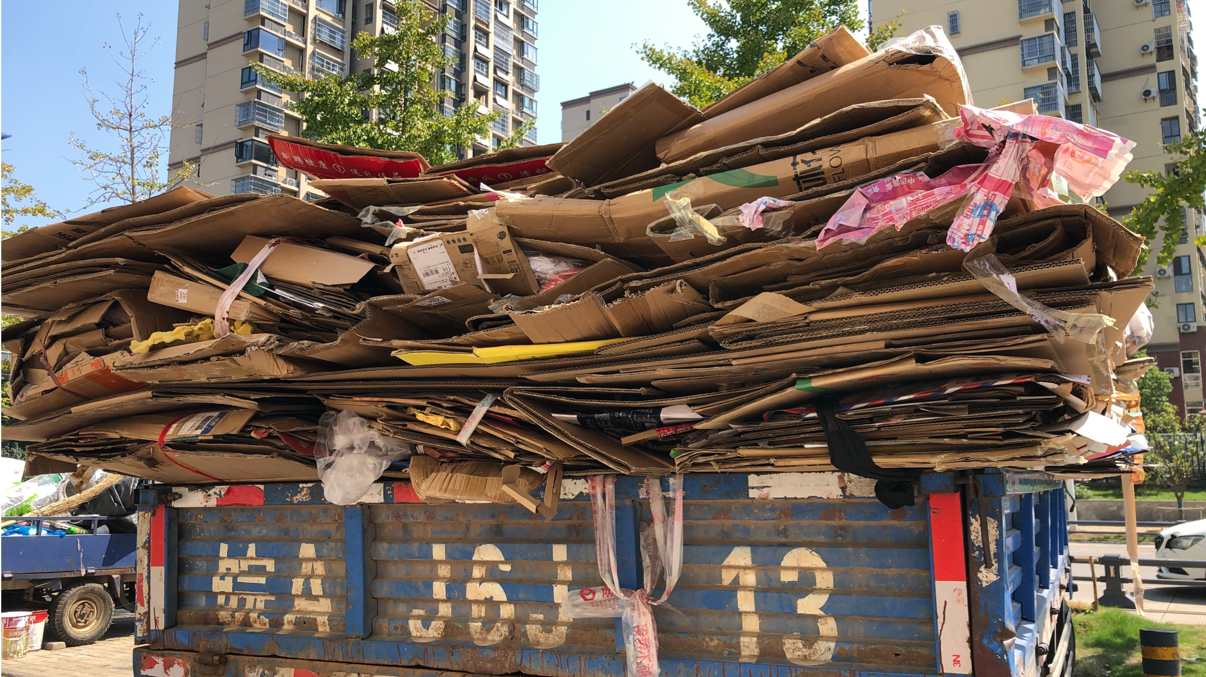 废纸箱回收怎么赚钱? - 知乎