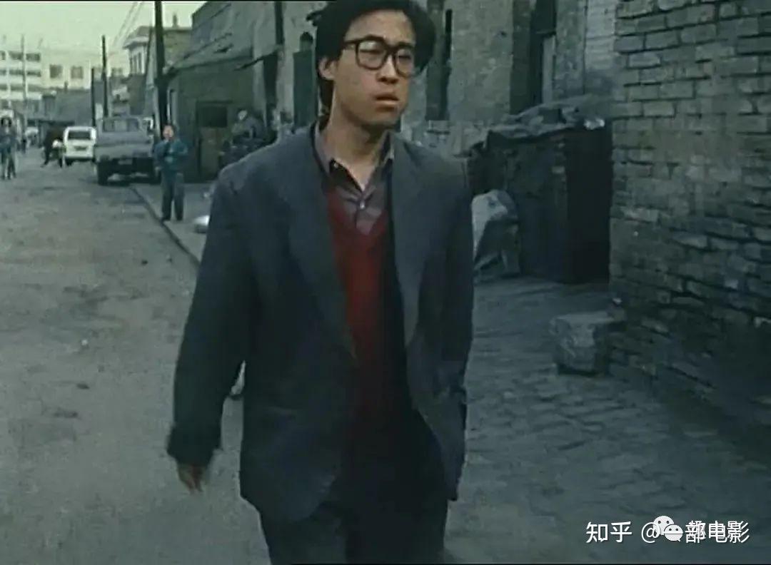 上映25年,被禁21年,国产写实佳作《小武》 - 知乎