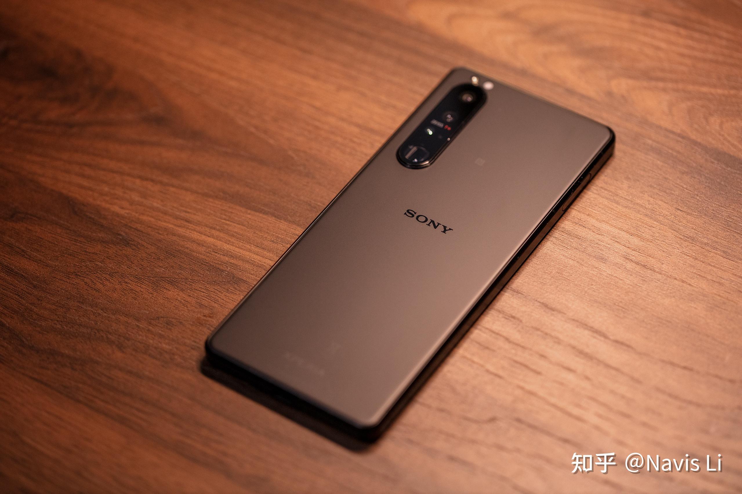 如何評價索尼 xperia 1 iii 和 xperia 5 iii 手機,有哪些亮點和不足?