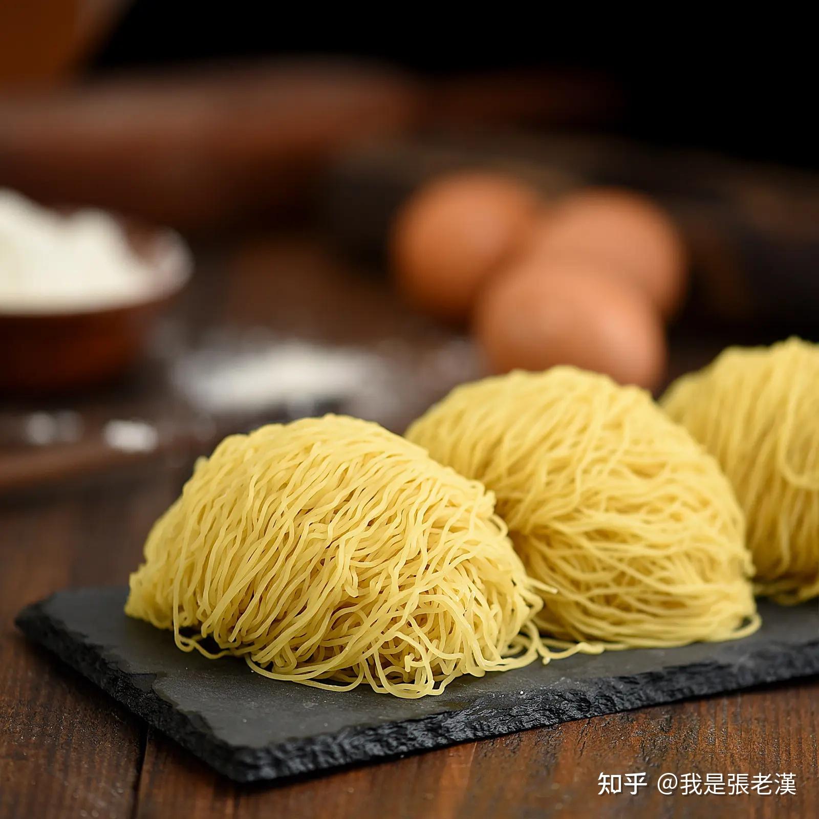 为什么有些泡面(方便面)会叫做伊面?“伊面”是什么意思?是方言还是中译外来词? - 知乎