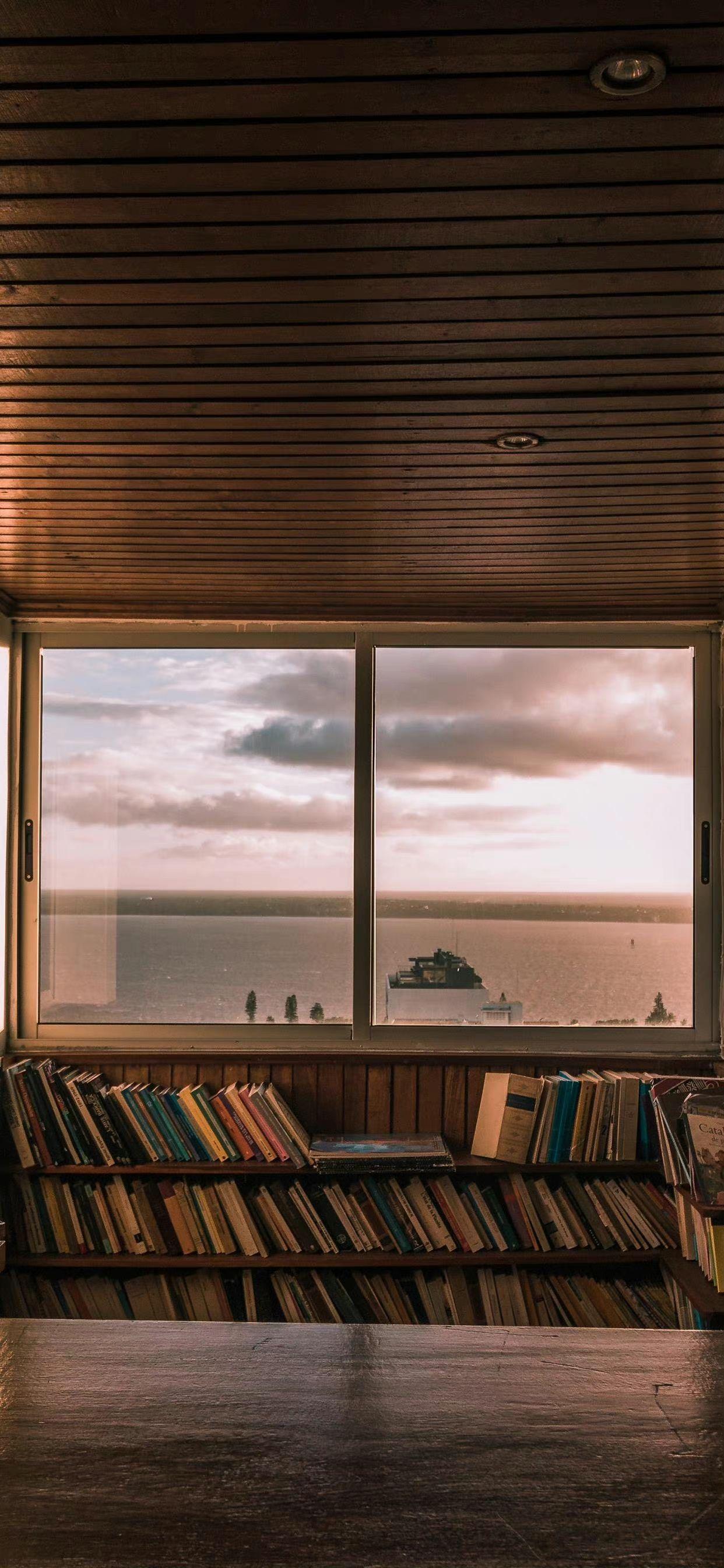 有没有以书架为背景的壁纸推荐呢? - 知乎