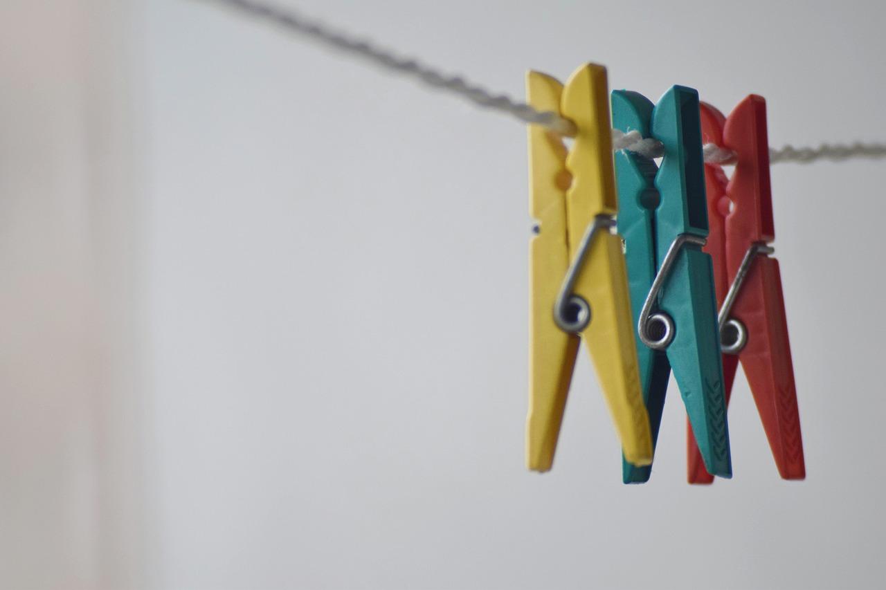 晾衣绳如何固定打结法