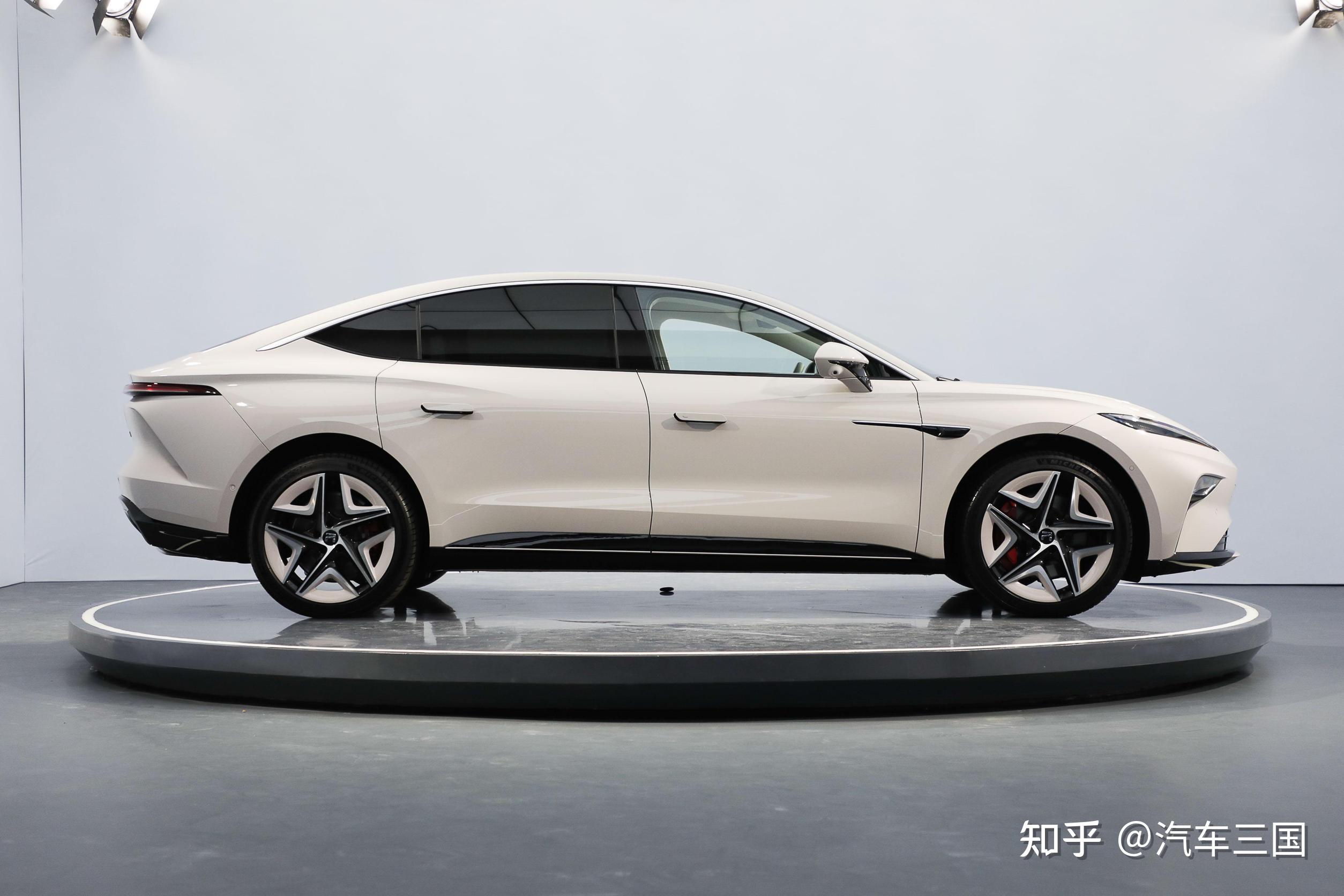 青春版智己L7？新车上市的飞凡F7究竟产品力如何 - 知乎