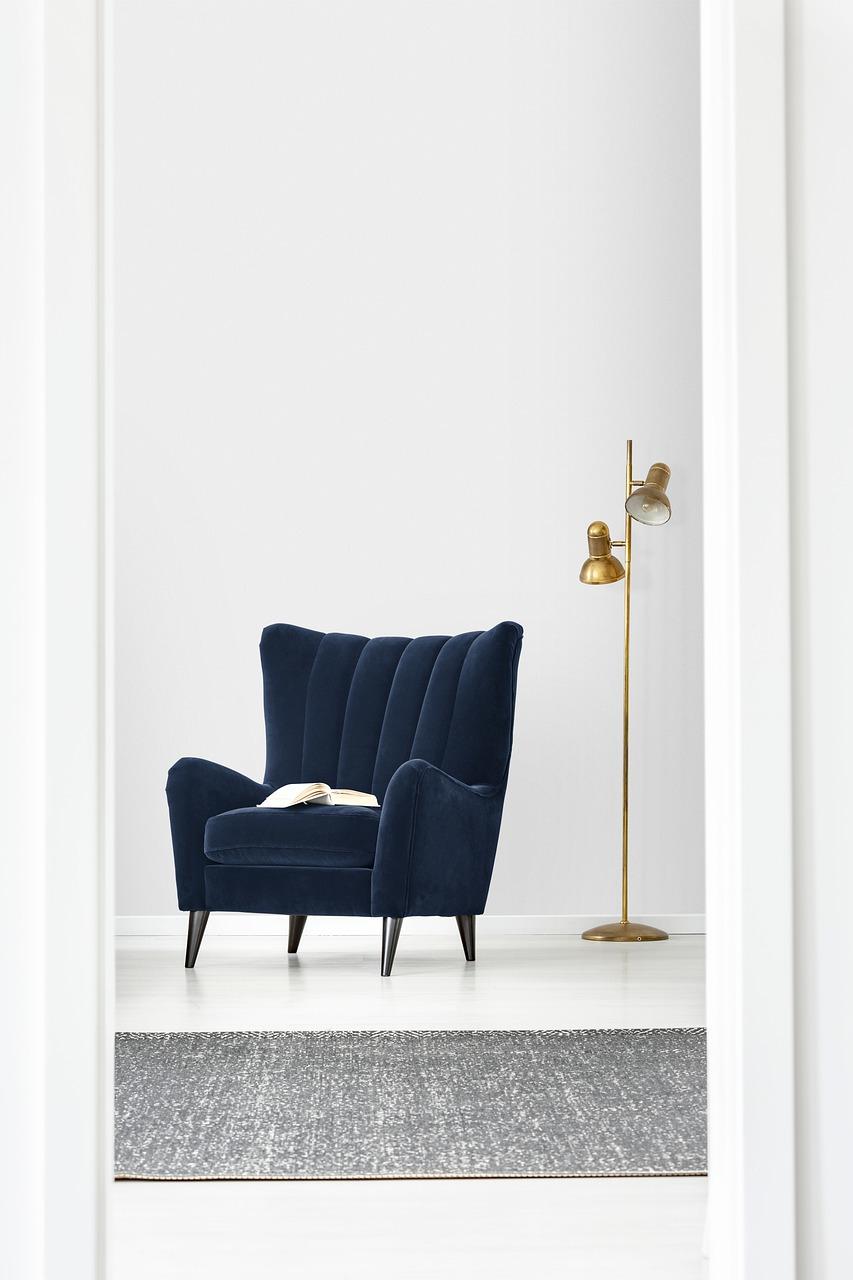 画离沙发的高度是多少