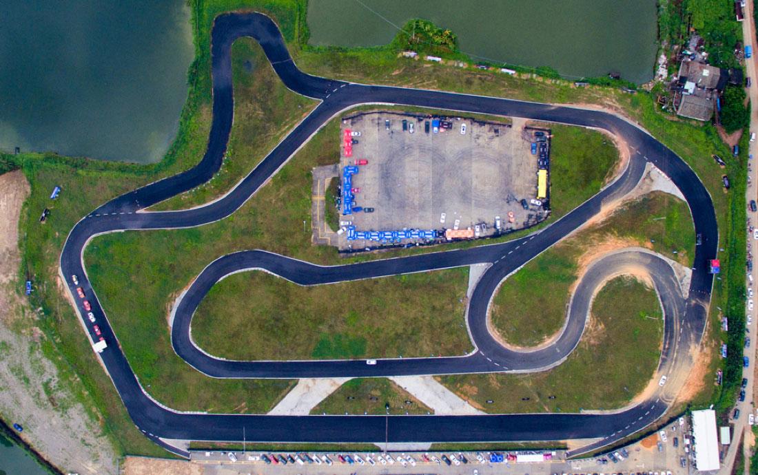 哪里有赛车场可以玩