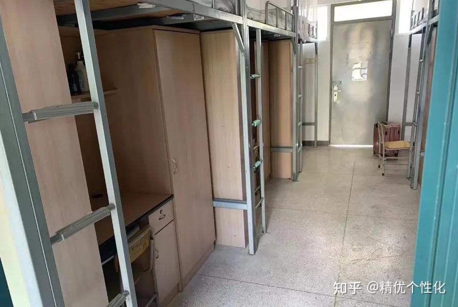 盘点深圳高中宿舍，哪些是上床下桌呢？ - 知乎