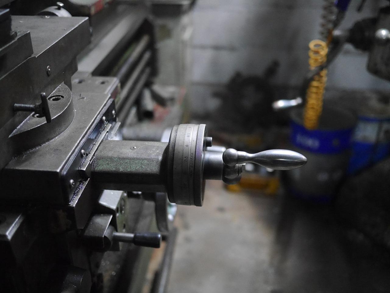 3. 瓷砖铣边方法