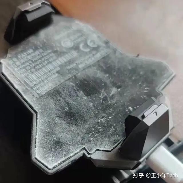 能结冰的散热背夹是真的吗?红魔涡轮散热背夹解密 - 知乎