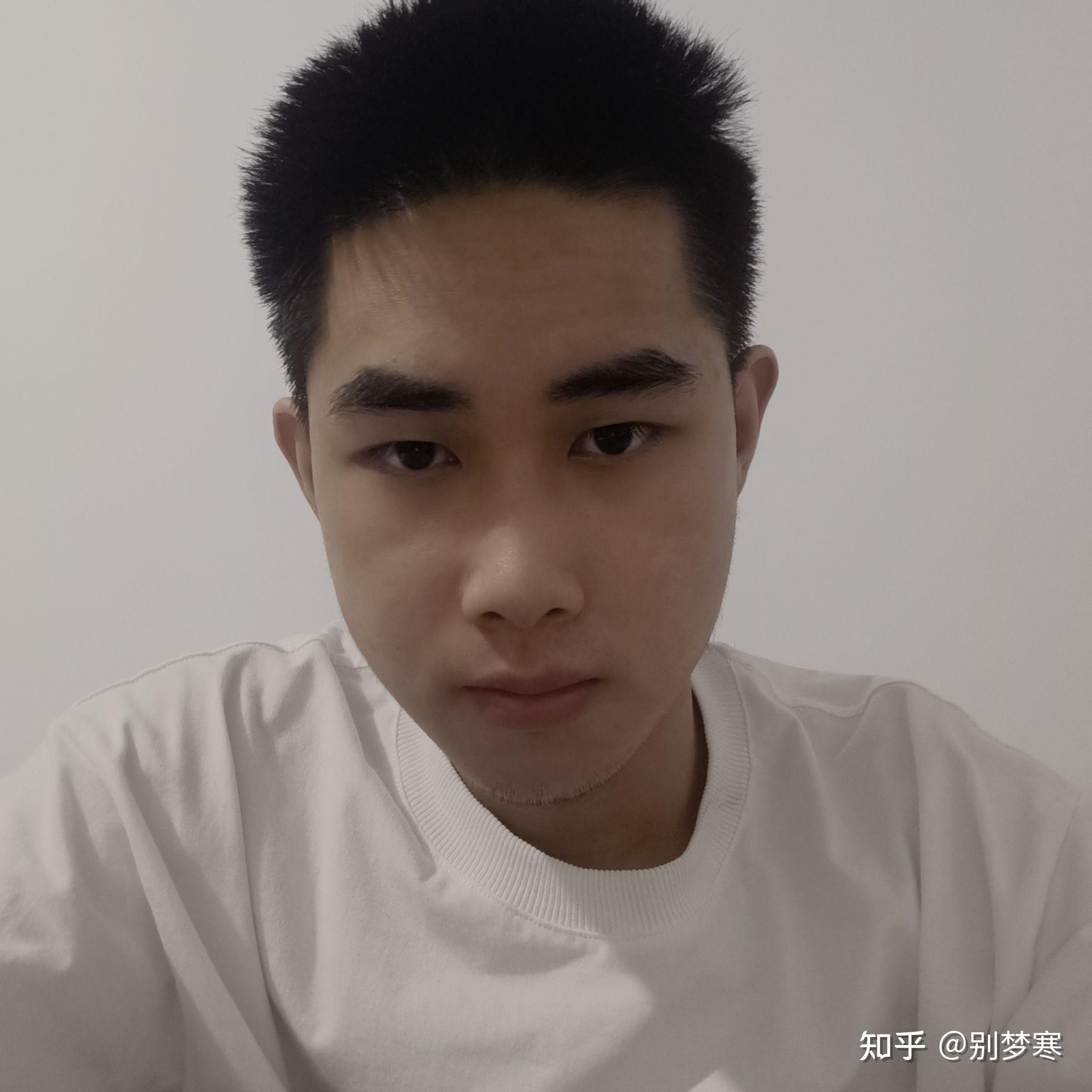 普通男生大概长什么样? - 知乎