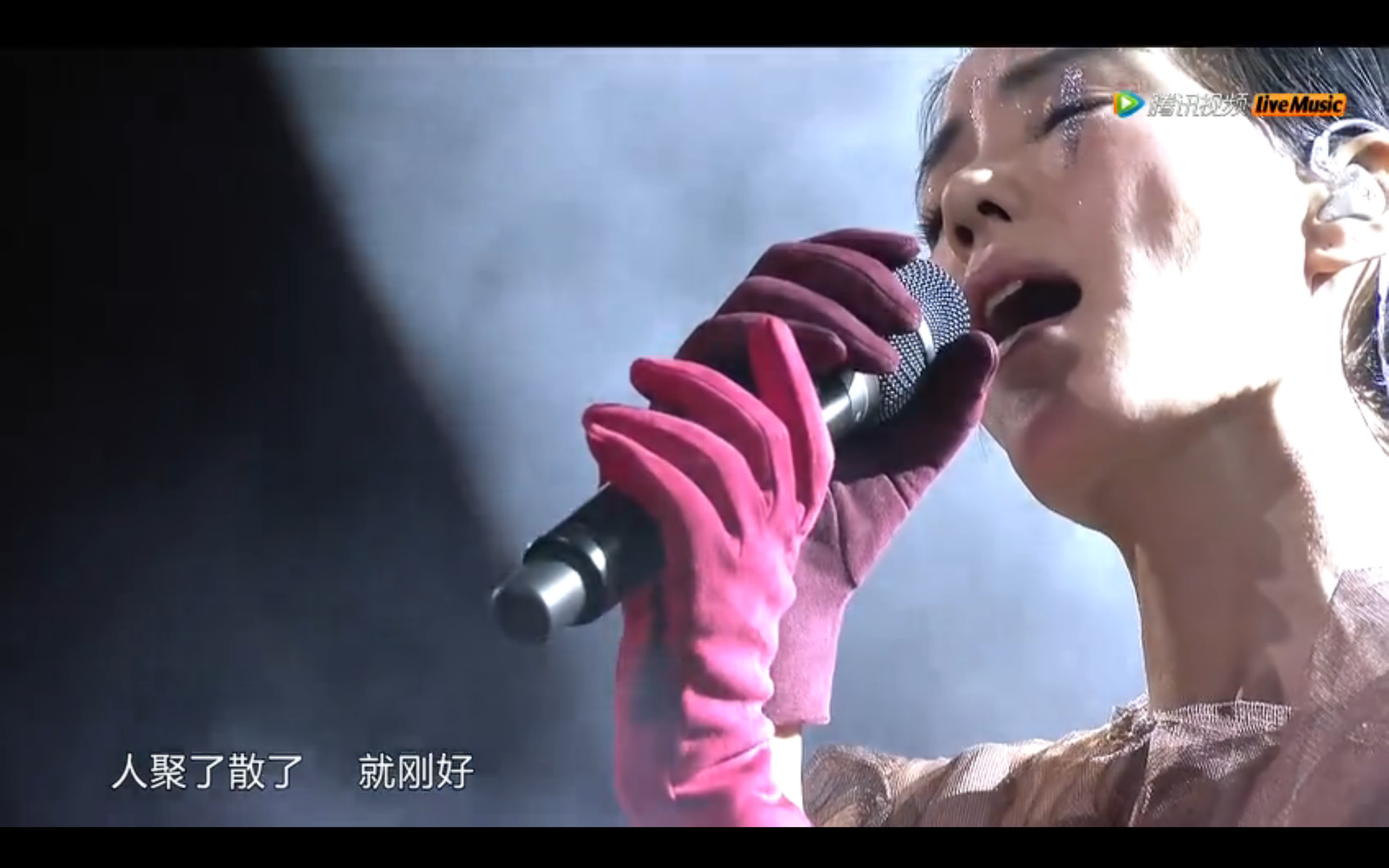 如何评价2016王菲幻乐一场演唱会