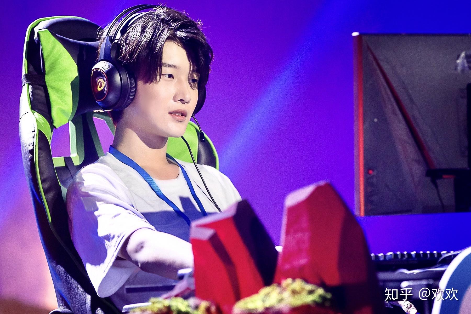 分享一张花少北的帅照给我好吗