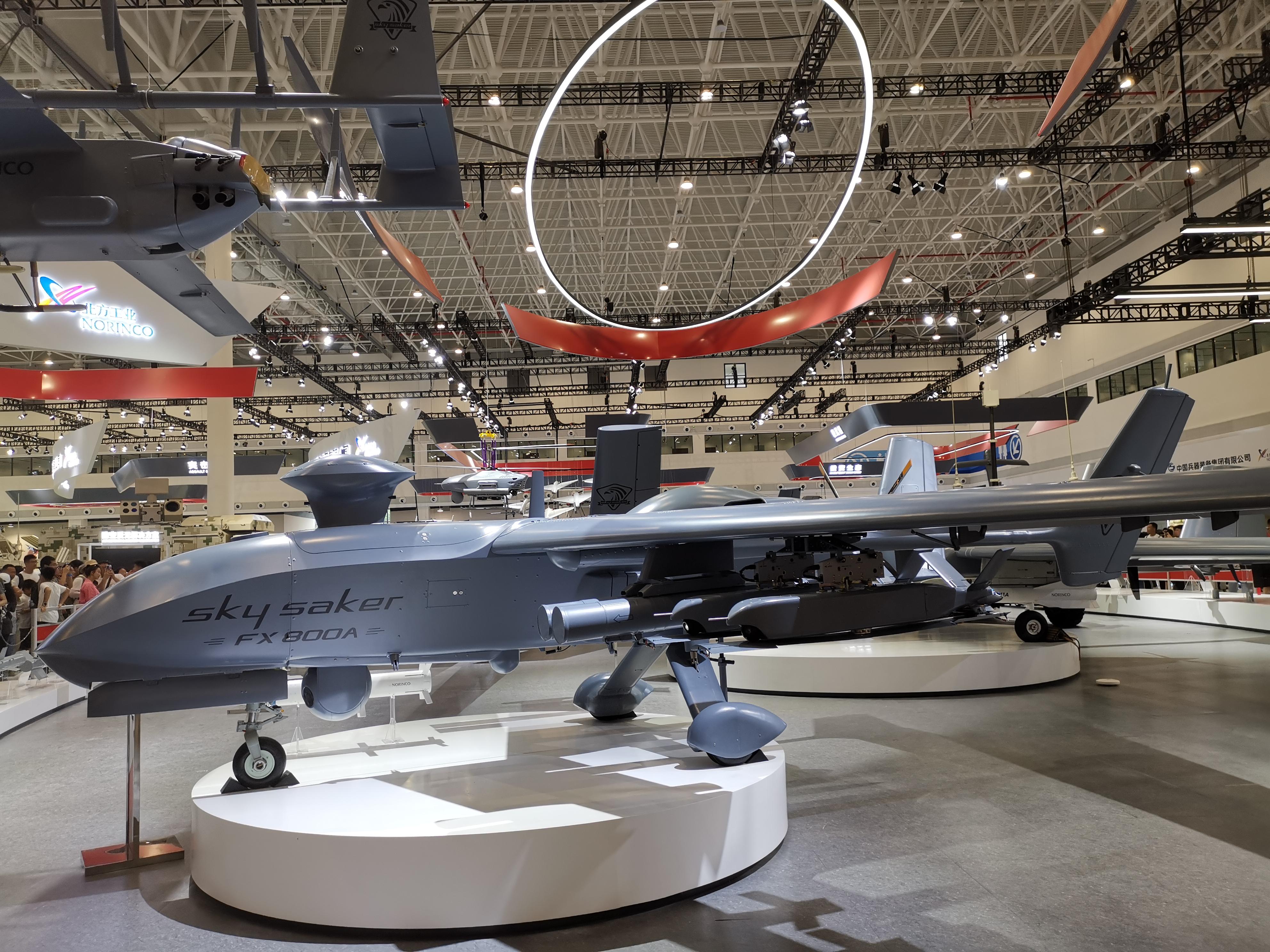 你的珠海航展之行结束了吗想看看本届航展你拍到或围观到最满意的一张