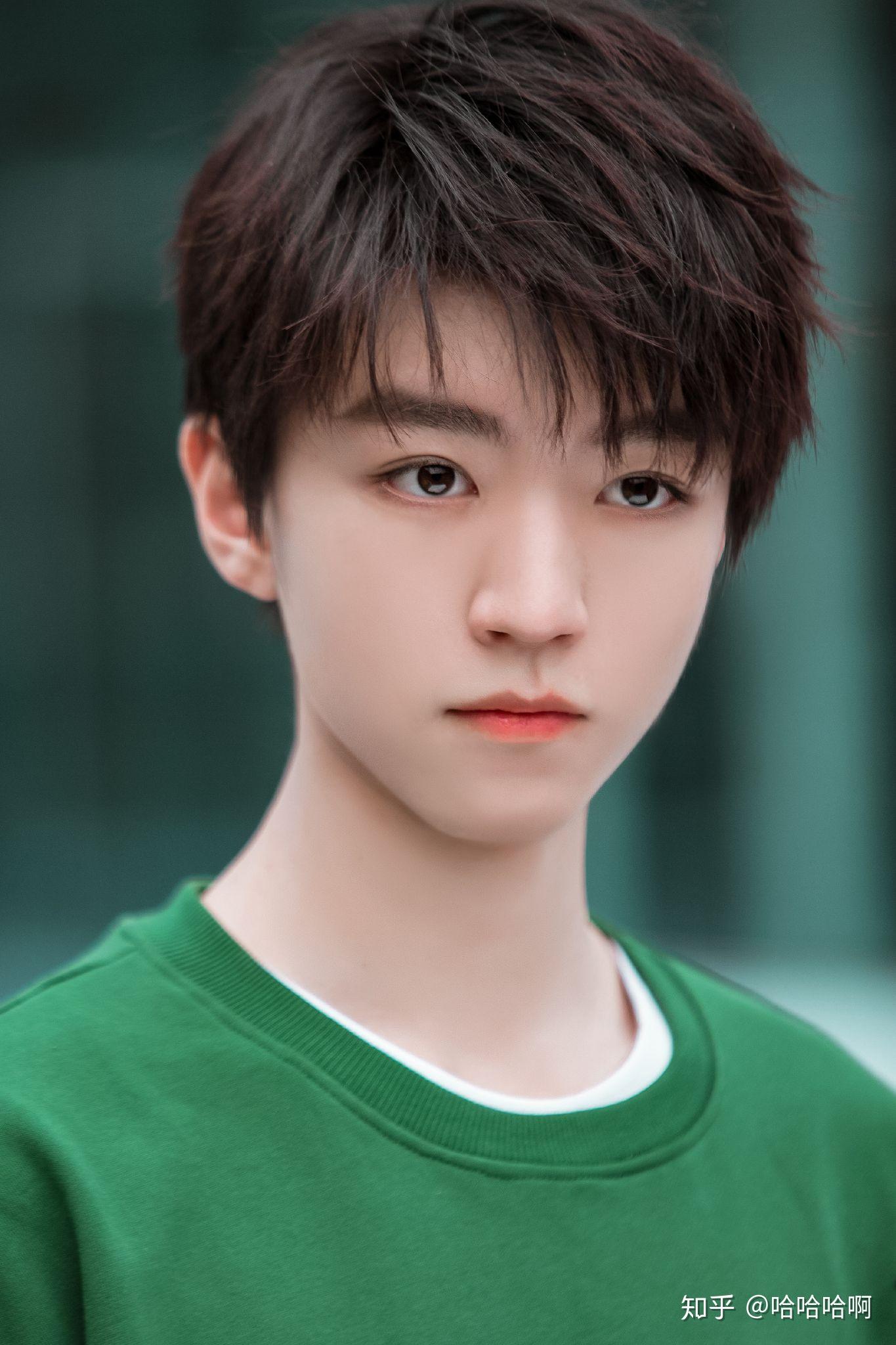 如何评价王俊凯现在的颜? - 知乎