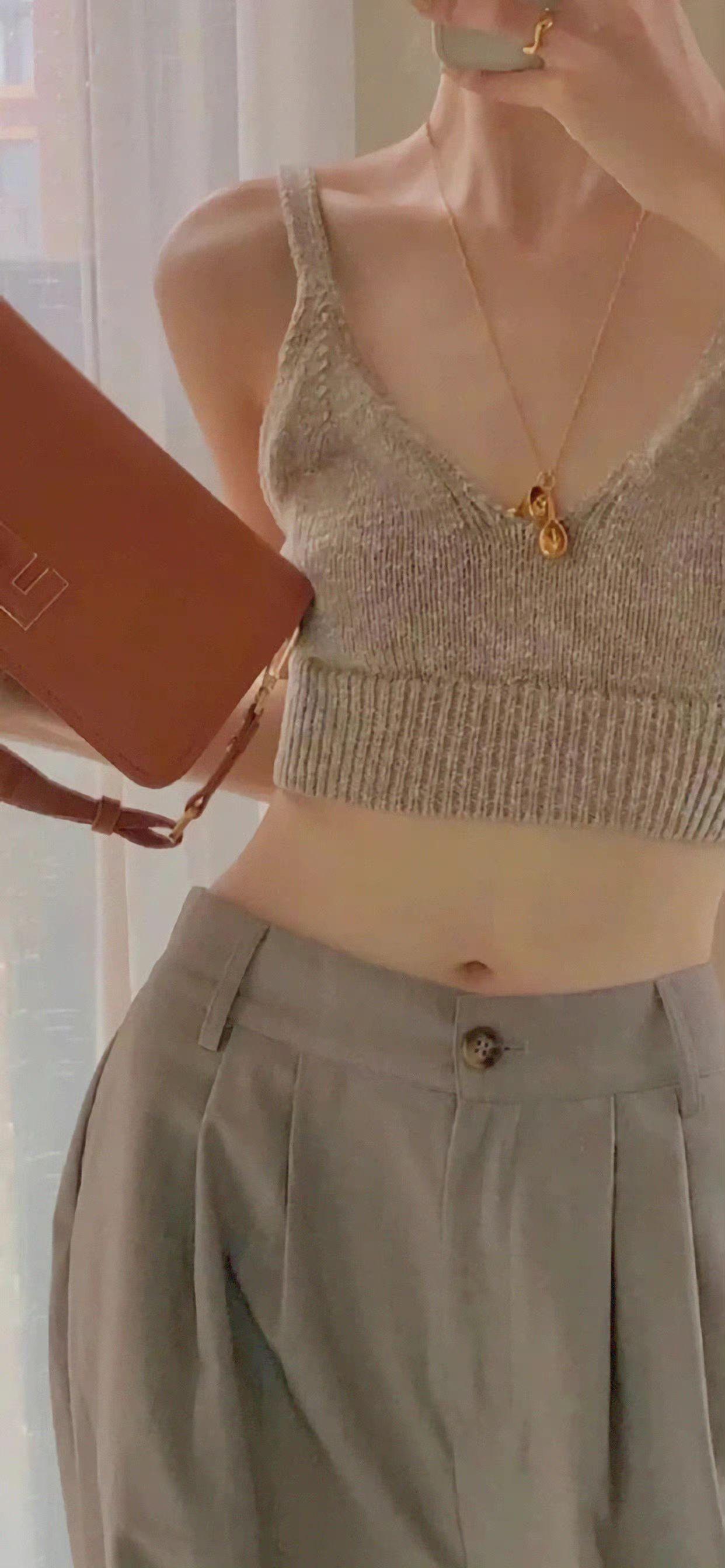 兄弟姐妹们可以分享推荐一些lsp壁纸吗? - 知乎