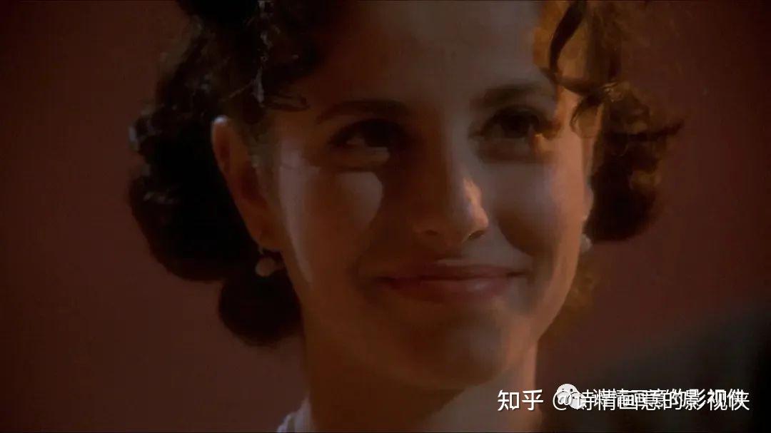 丁度大胆之作《不知不觉诱惑你》:少女恋上母亲情人 - 知乎