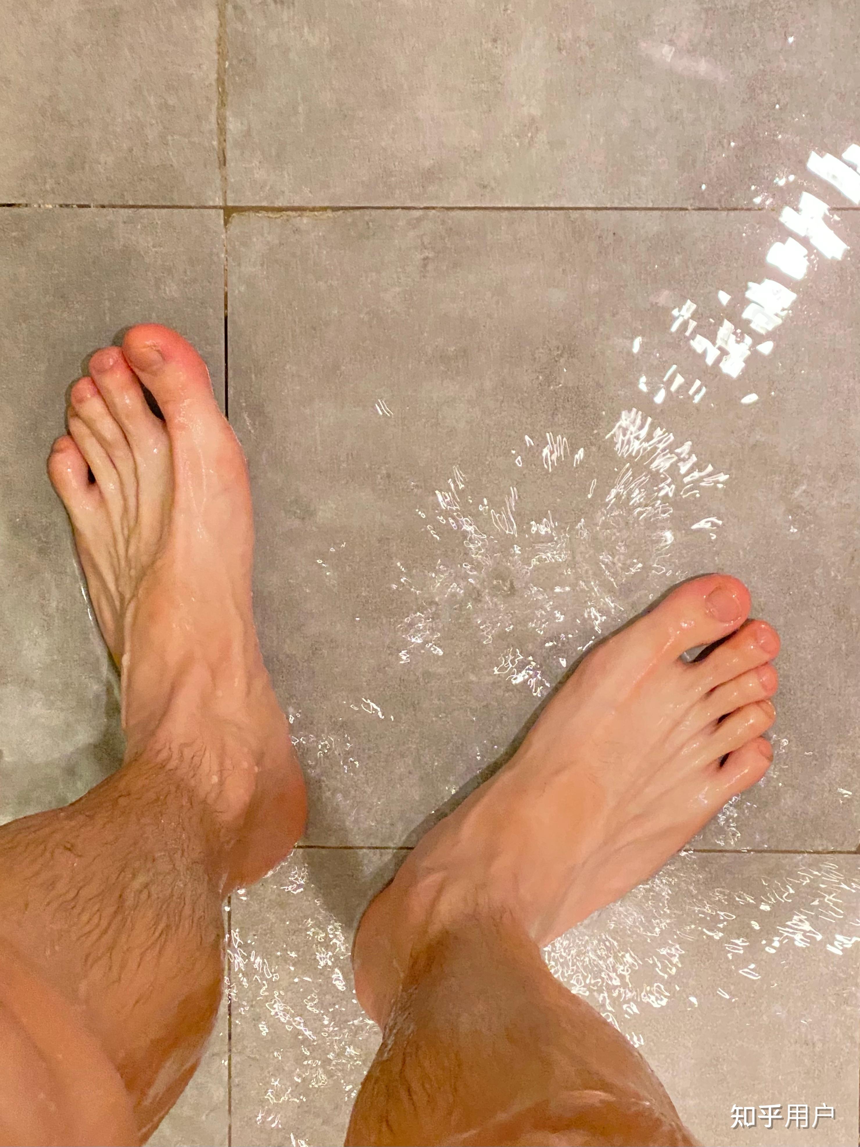 拥有45码的大脚是种怎样的体验