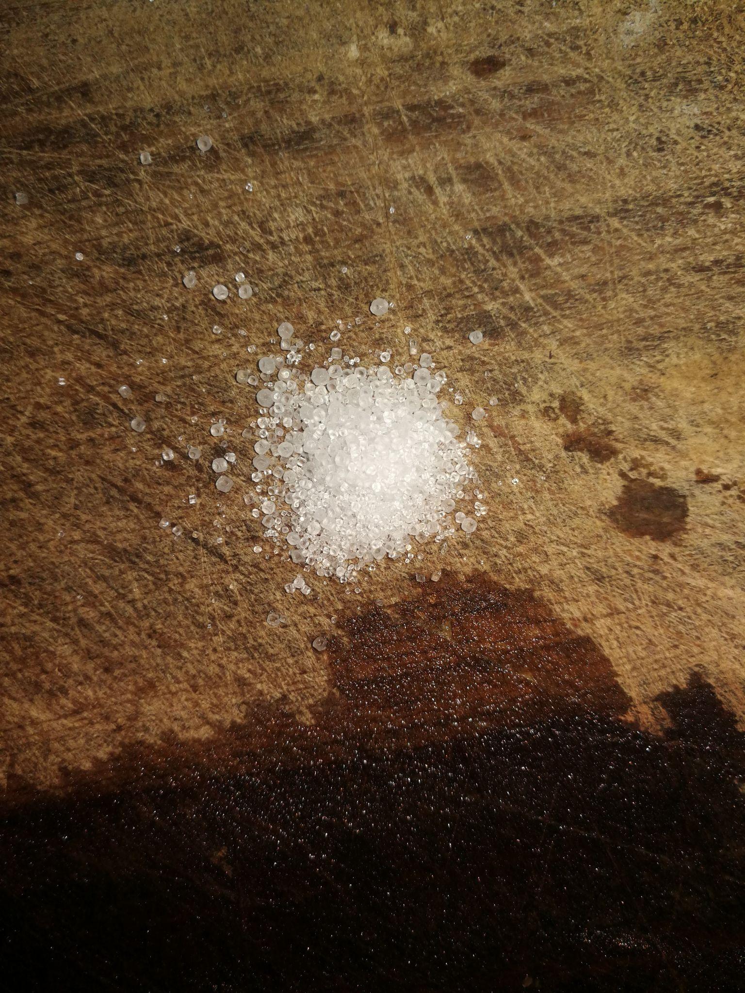 食盐放大的晶体图片图片