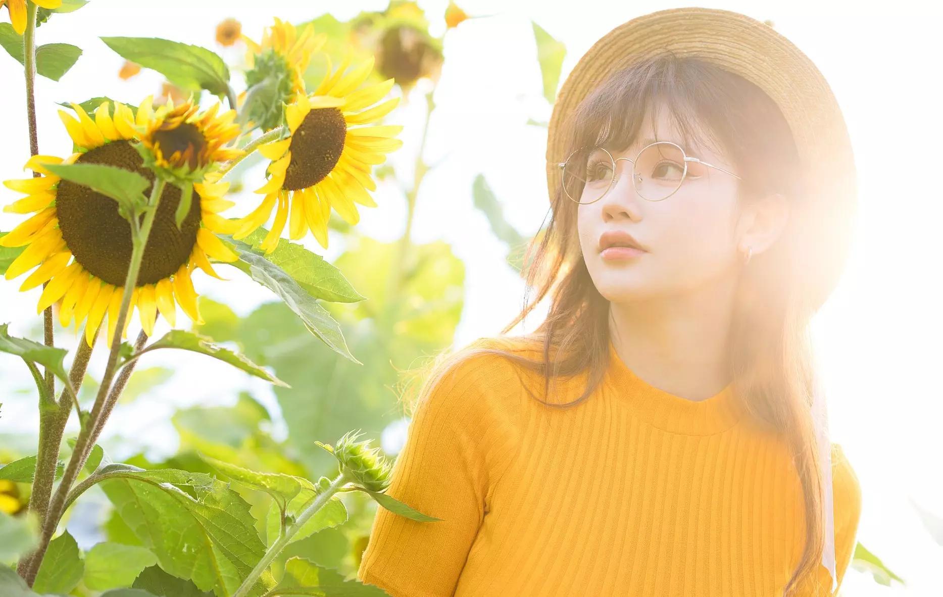 芋圆侑子,DreamlikeUwU,艾静香,HuaYan花の颜,胡桃猫Kurumineko写真合集下载-星颜少女