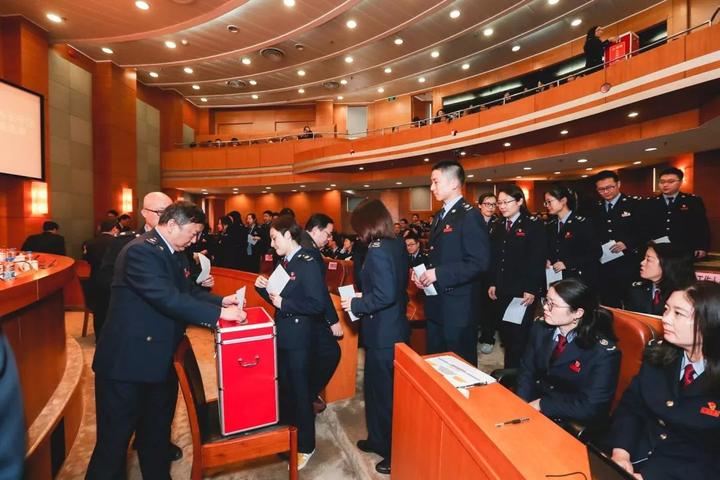 党内选举中,哪些人享有选举权和被选举权? - 知乎