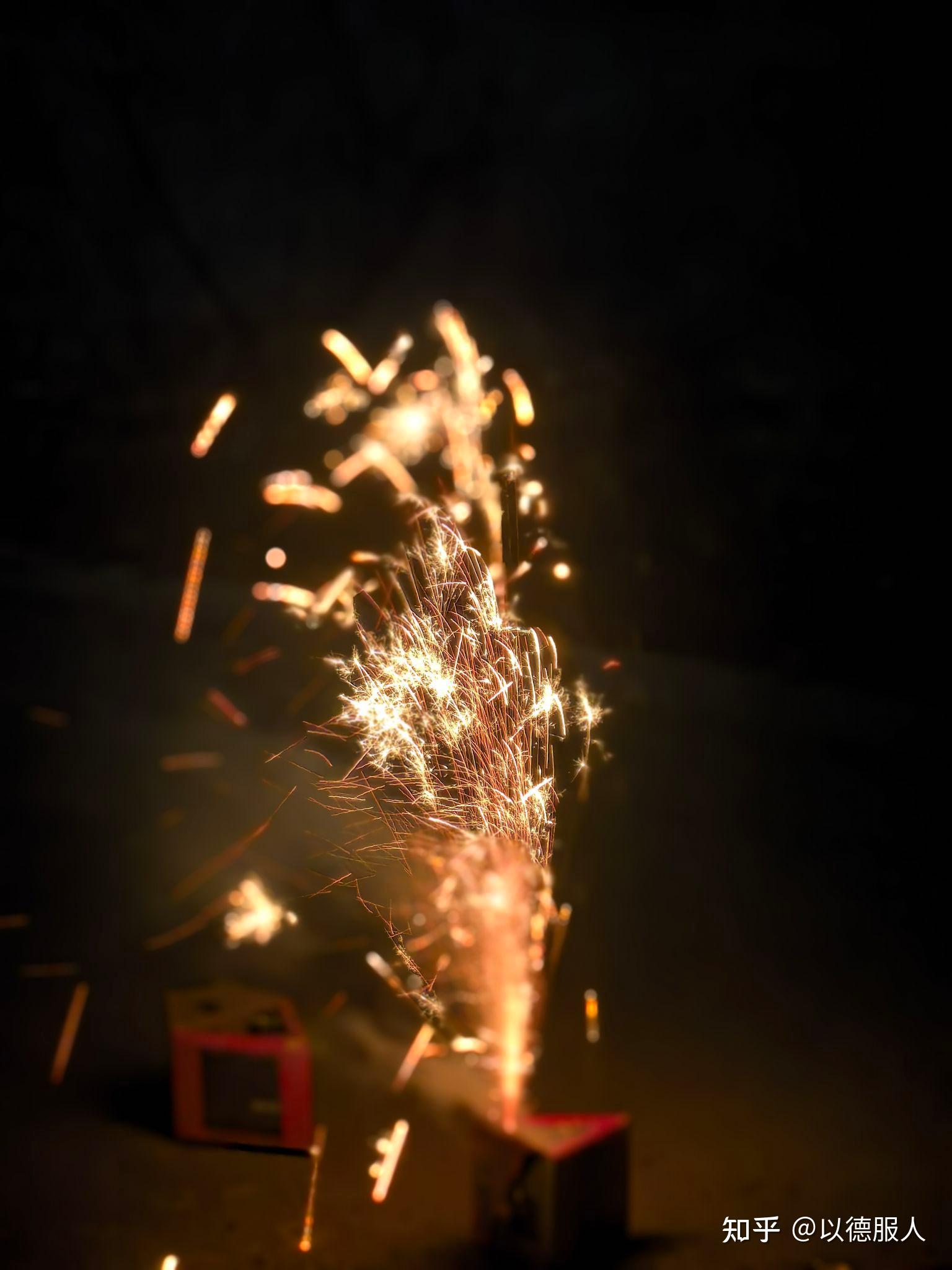 可以分享一张你相册里的烟花照吗