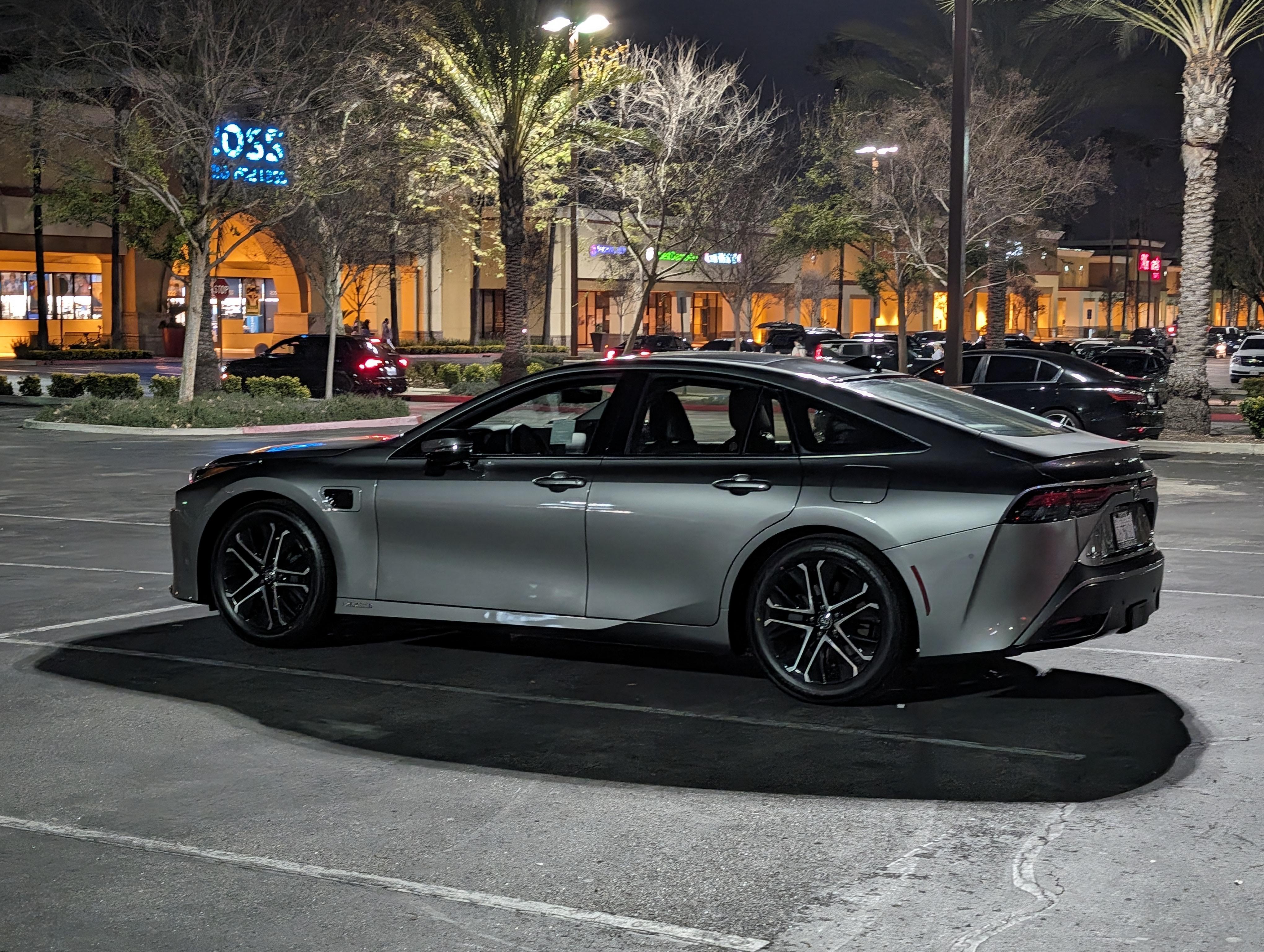 丰田北美降价甩卖氢能源汽车mirai氢能在乘用车领域彻底败了吗