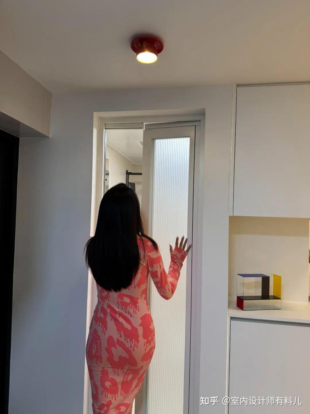 卫生间不用时，门到底是开着好还是关着好？原来很多人都做错了 - 知乎
