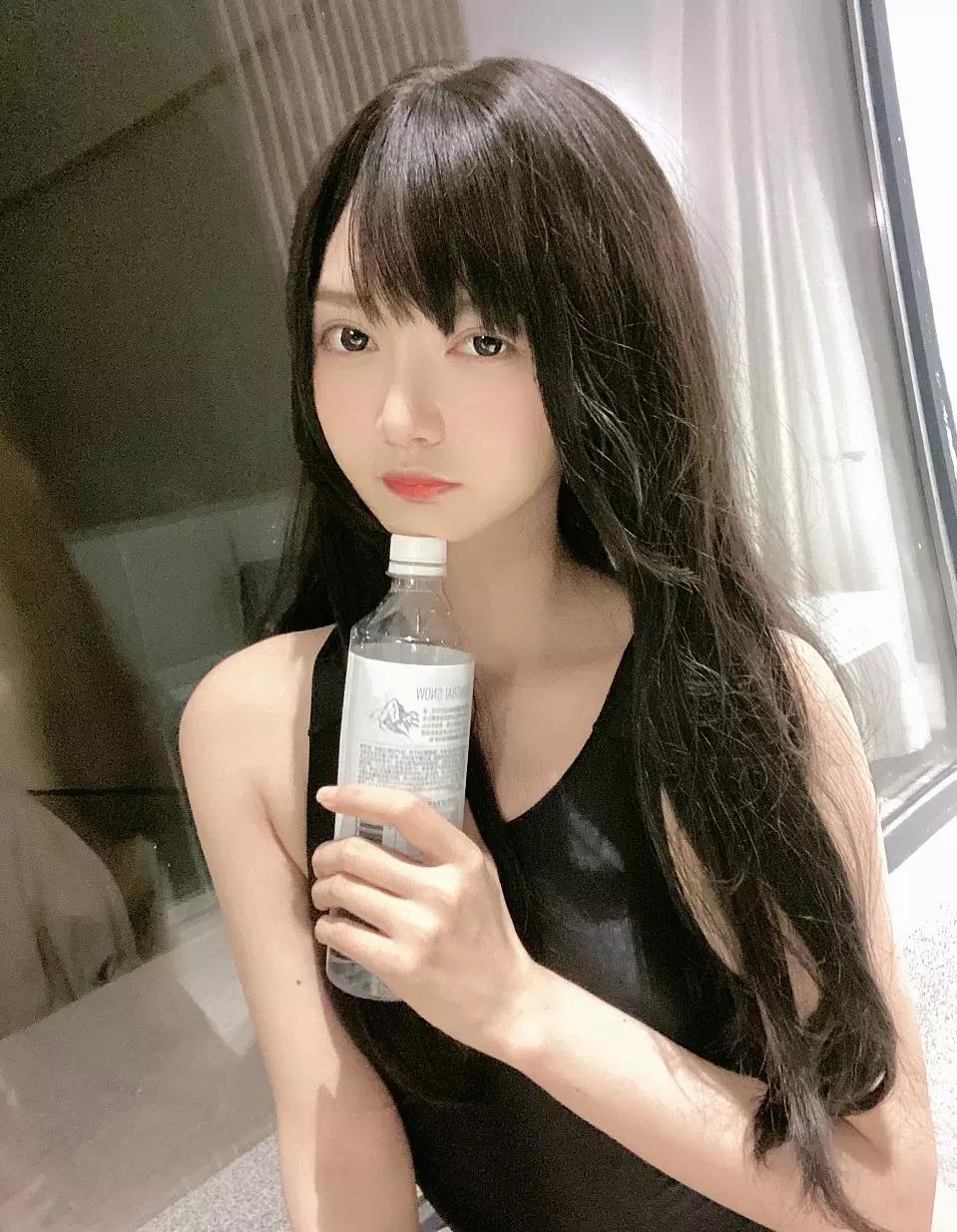 鱼子酱Fish,啾小妍Deer,只是简言,夏树,蠢沫沫写真合集下载-星颜少女