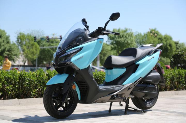 光阳赛艇st250开启预售价格竞猜2xx99元比ct250强在哪里