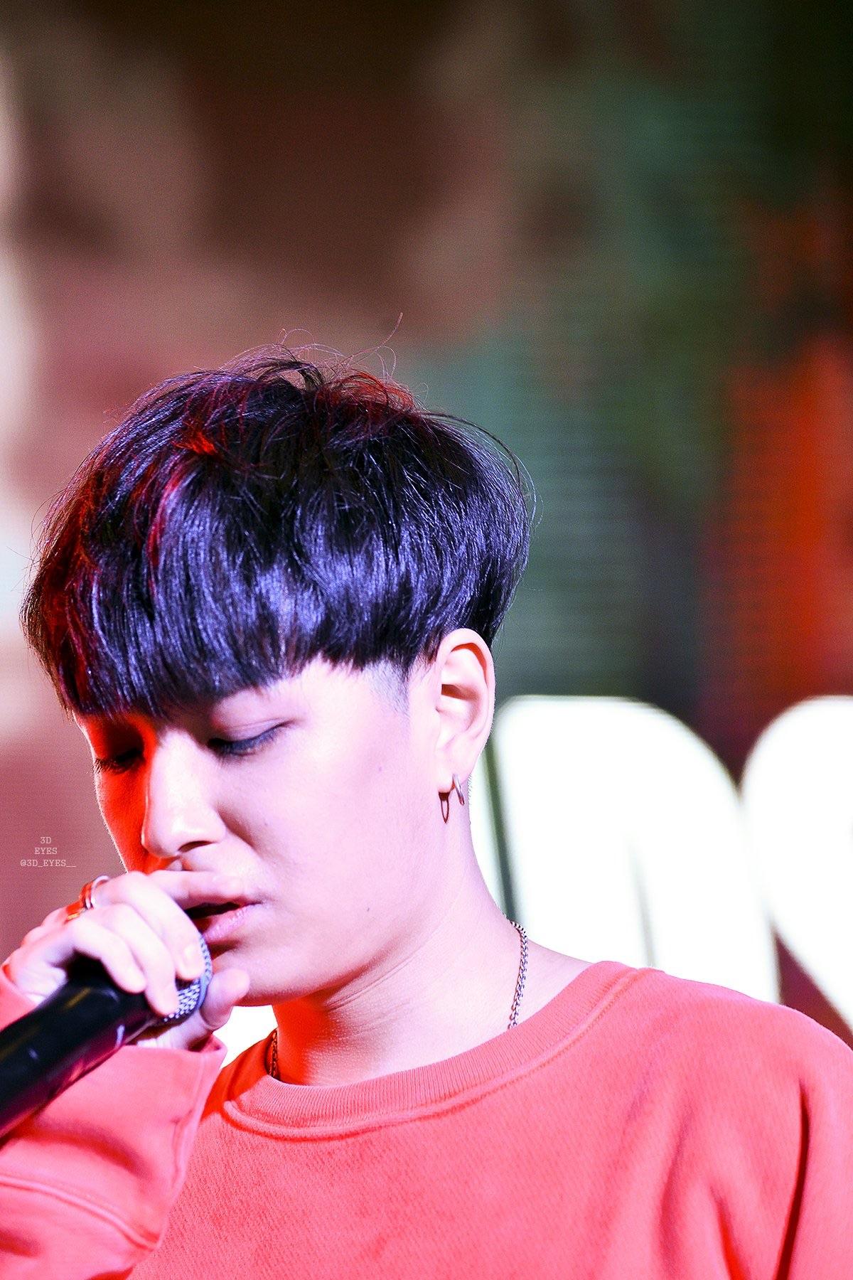 如何评价aomg艺人simond