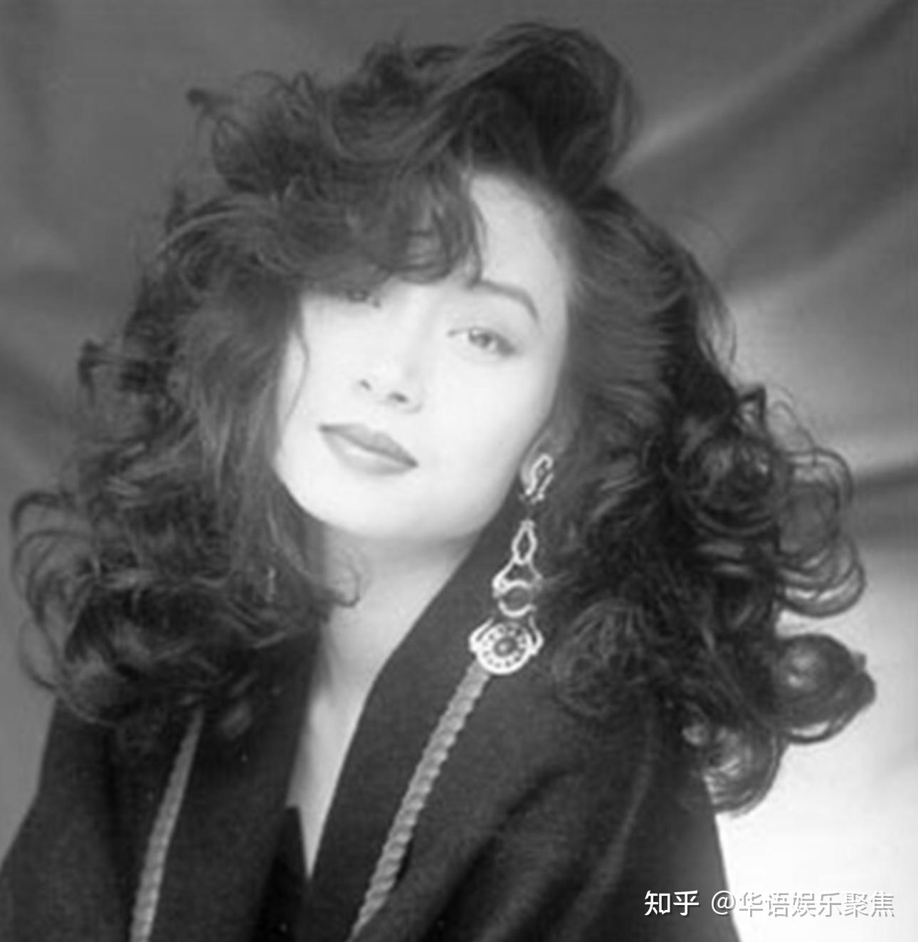 如何评价歌手邝美云? - 知乎