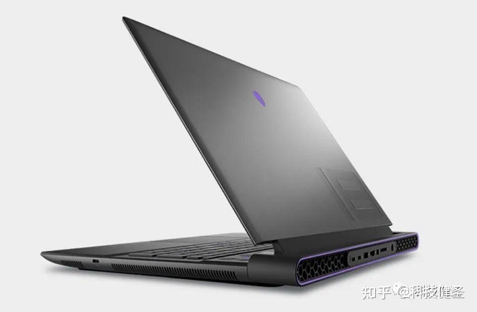 最高可选RTX4090 配备4个硬盘位！Alienware m18到底有多强？ - 知乎