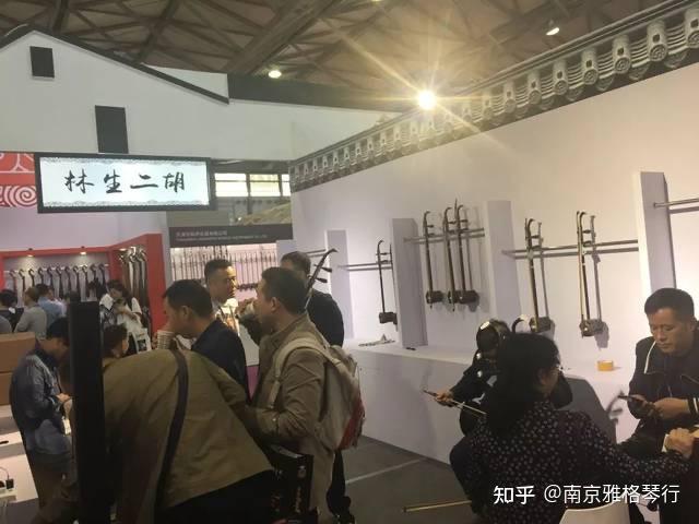二星红木二胡_陆林生二胡工厂