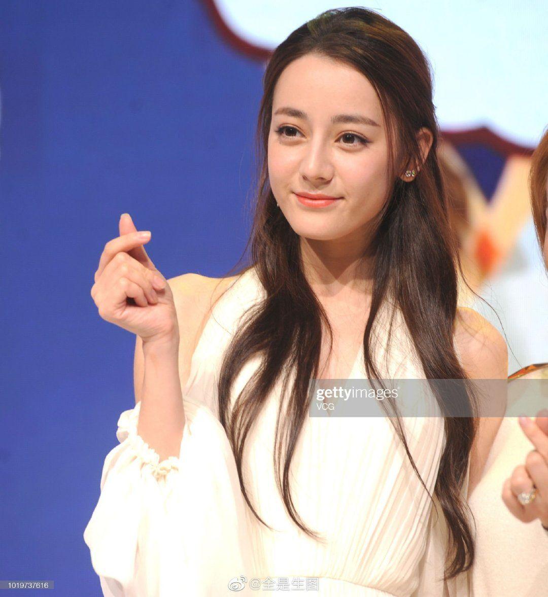 迪丽热巴哪张生图最让你心动? - 知乎