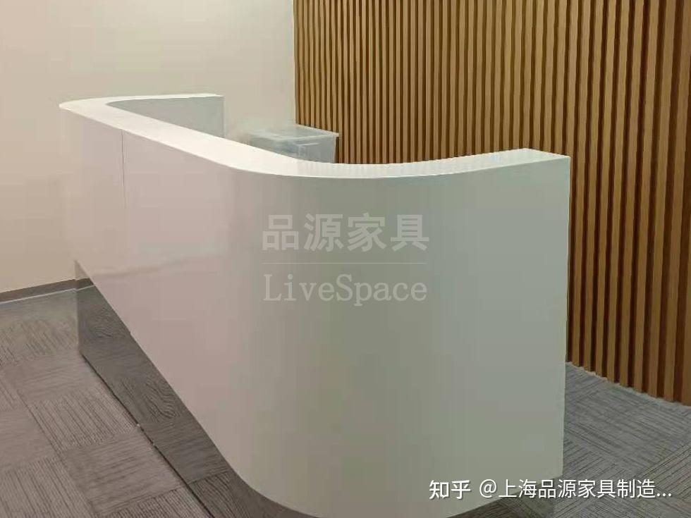 突破传统,迎接未来:个性化异形前台桌定制设计 - 知乎