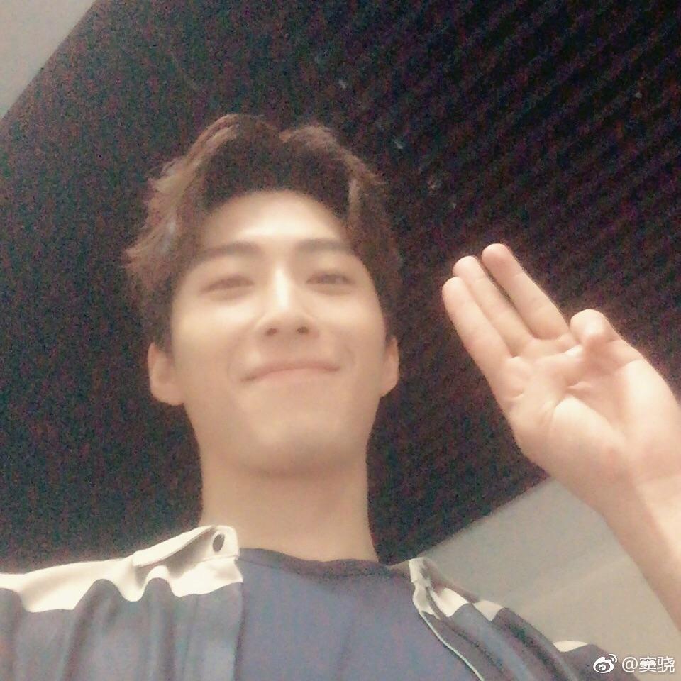 窦骁的美图或搞怪图有哪些?-窦骁帅照