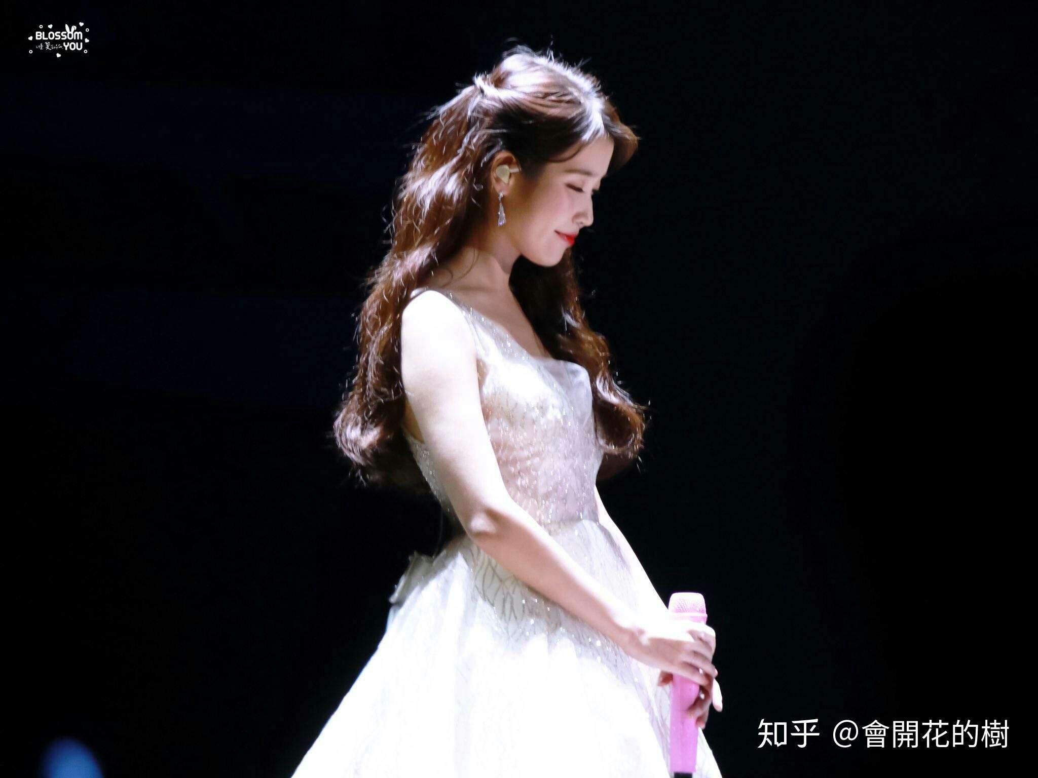 有人来科普一下iu的手滑事件吗