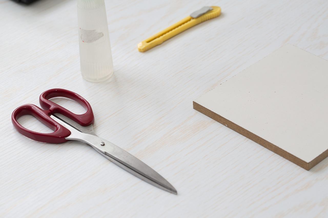 3. 财务风险评估