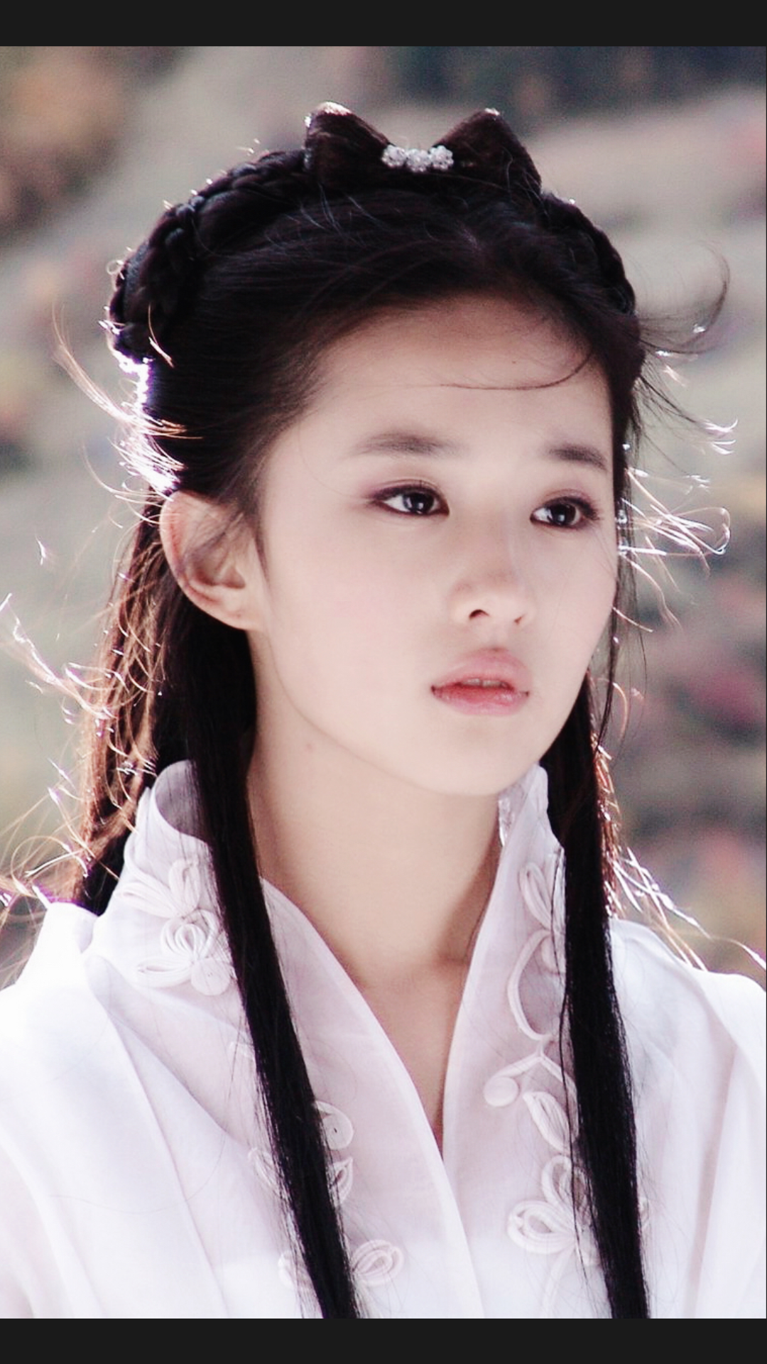 大家有没有胡歌版神话里玉漱的高清壁纸或是刘亦菲小龙女的壁纸?