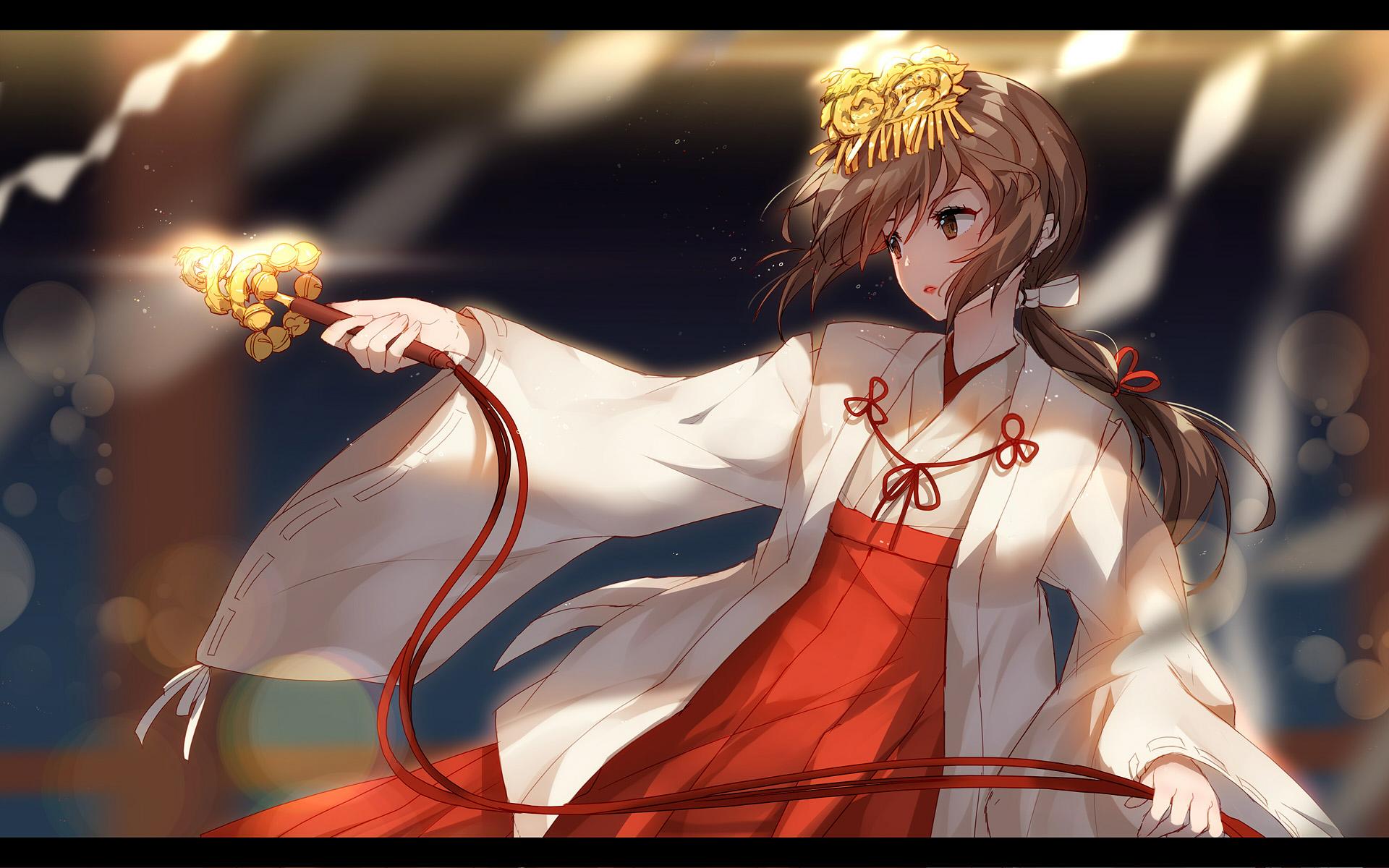 求《你的名字》中女主在祭典扮演女巫跳舞的剧照壁纸?