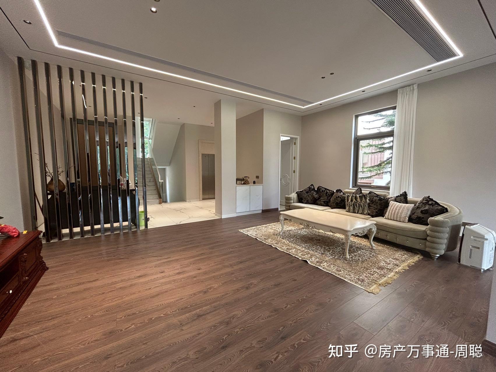 亚洲最大高尔夫球场“观澜湖”高尔夫球场内建造的深圳产权别墅 - 知乎