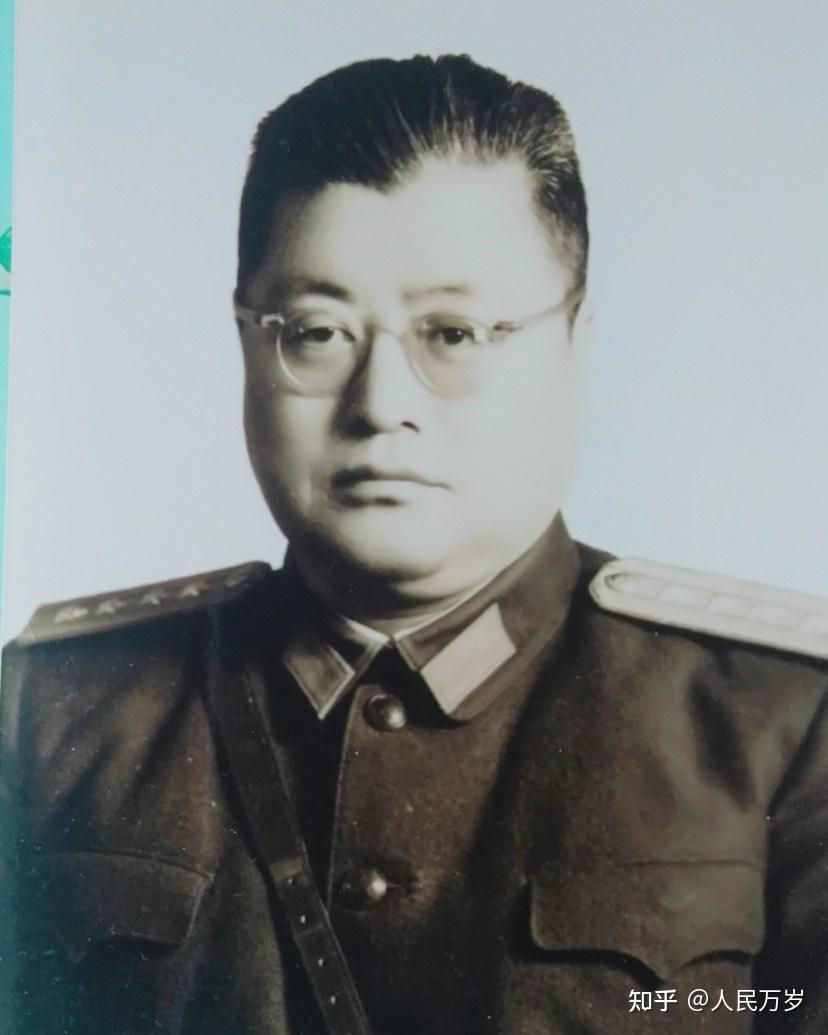 亮剑中为什么赵刚抗大刚刚毕业就被任命为团政委