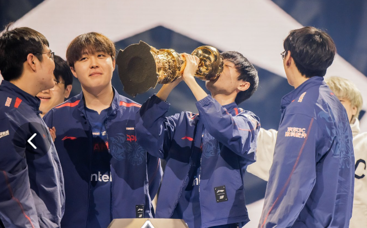 2023 msi 总决赛 jdg 3:1 blg 夺队史首个季中赛冠军,如何评价这场