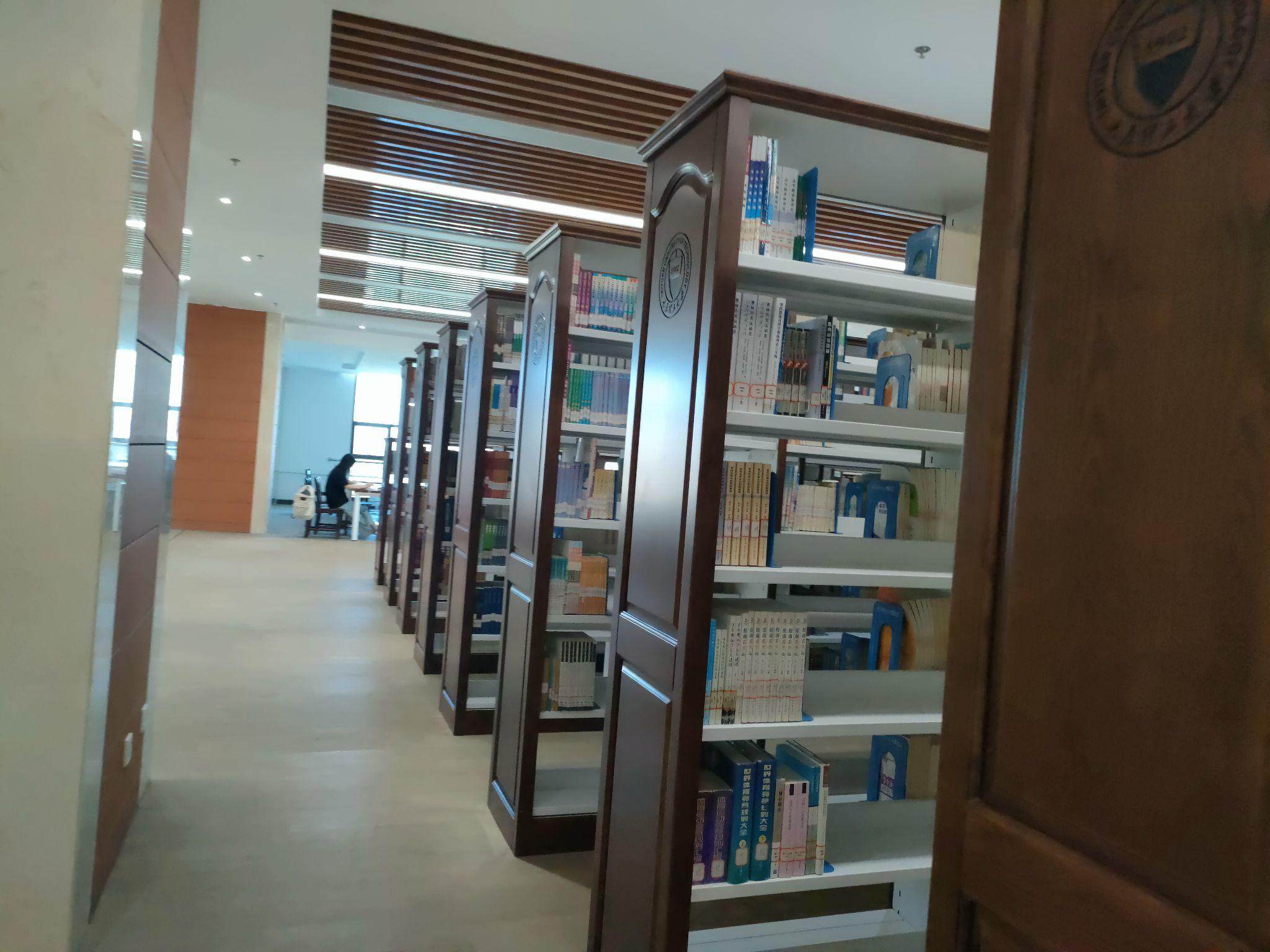 太原理工大学的图书馆或教室环境如何?是否适合上自习? - 知乎