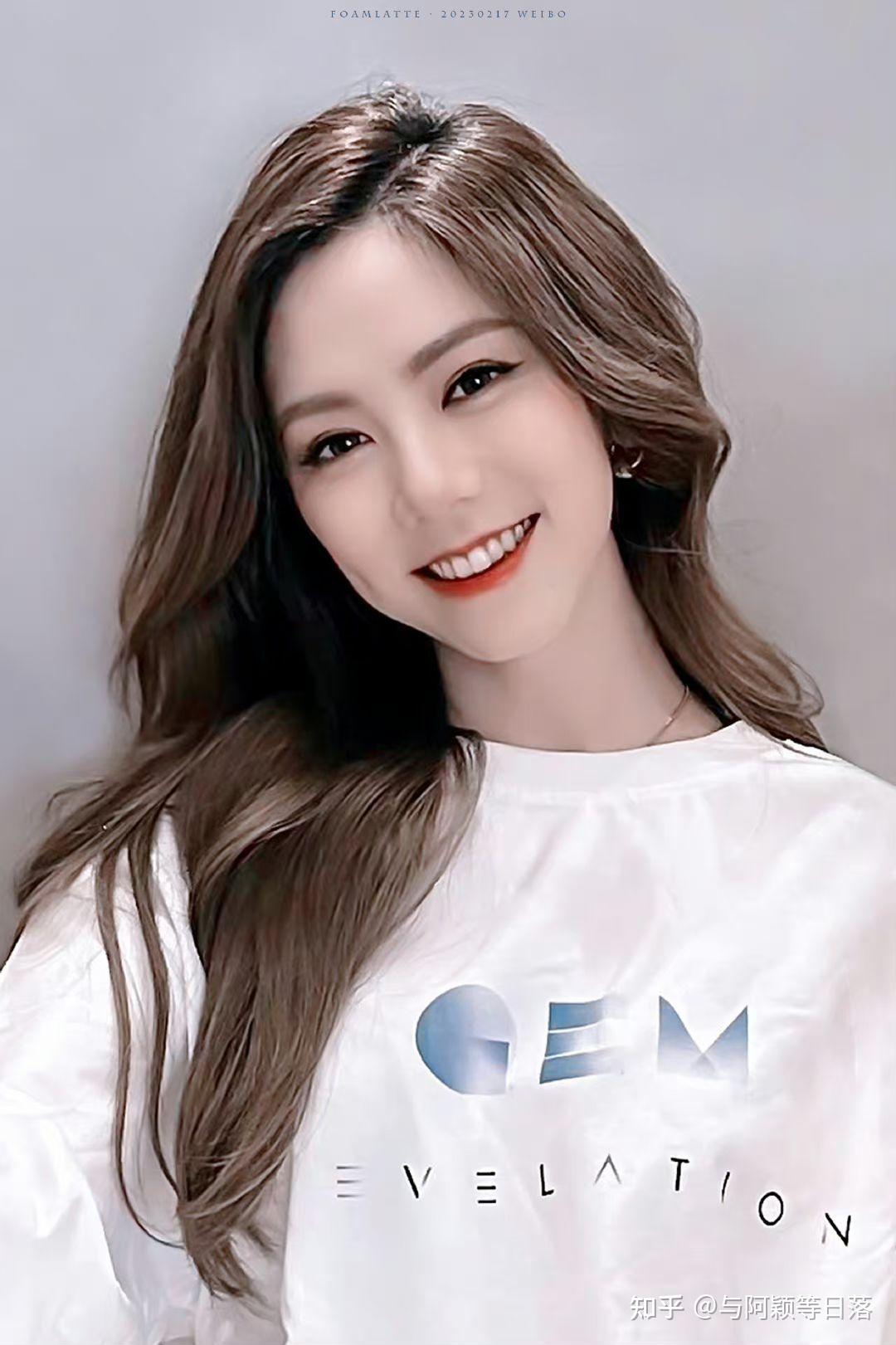 如何评价邓紫棋长相? - 知乎