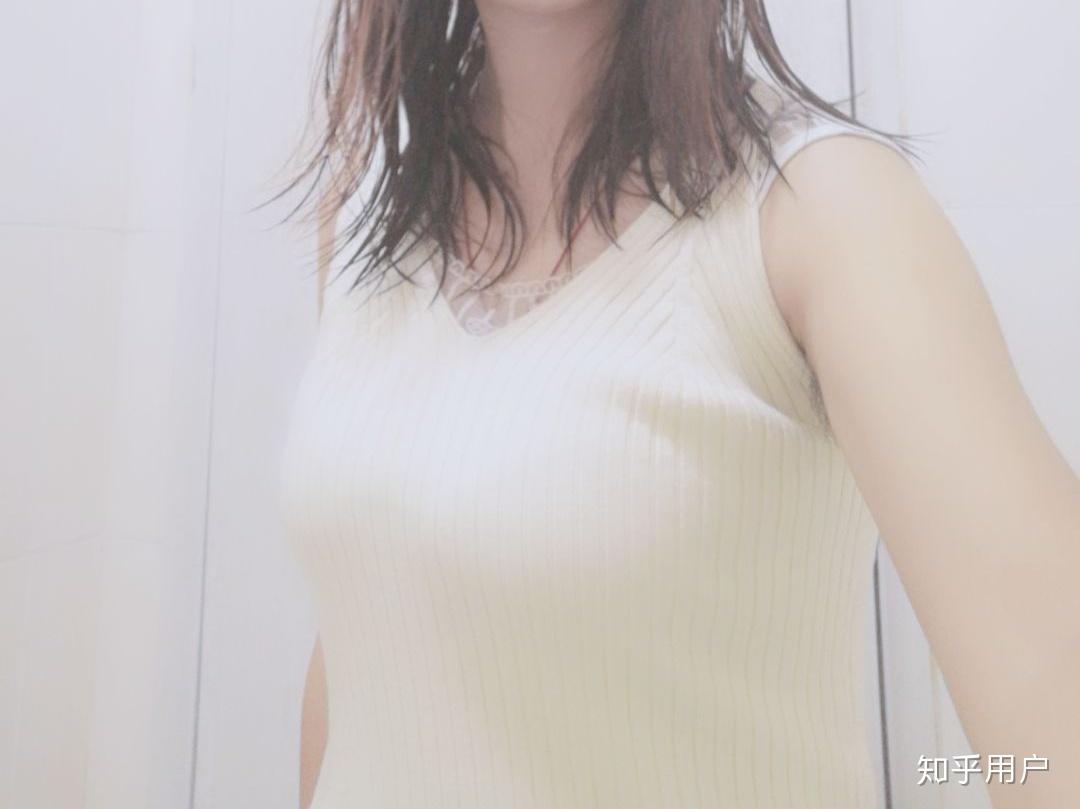 女生胸部太大是种什么感觉? - 知乎