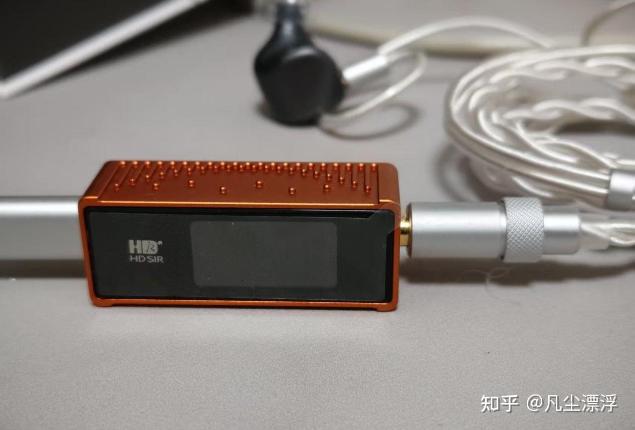 DSD1024满血解码|随身HiFi的终极方案高清先生AE8小尾巴解码耳放