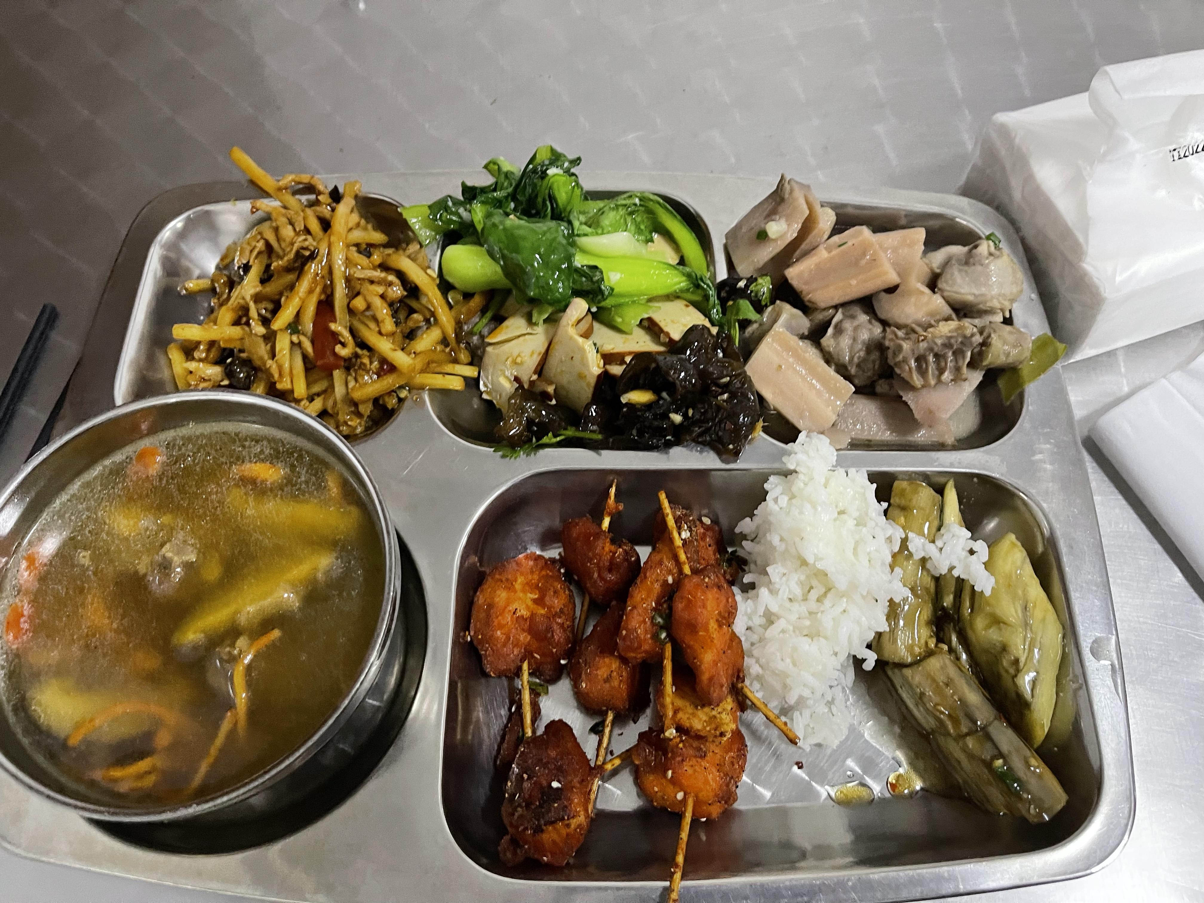 你吃过机关事业单位的午餐吗? - 知乎