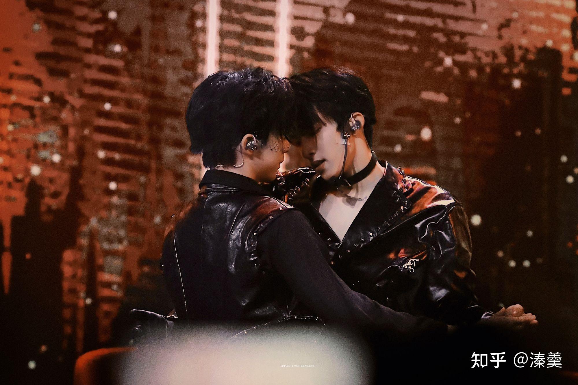 为什么文霖(刘耀文贺峻霖)这么甜,站他们的cp的人却这么少呢?