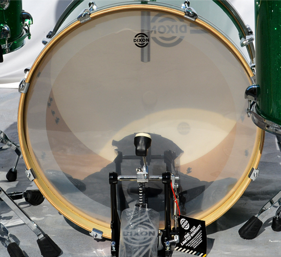 架子鼓底鼓里面垫什么东西可以让声音变得低沉,又好听? - 知乎