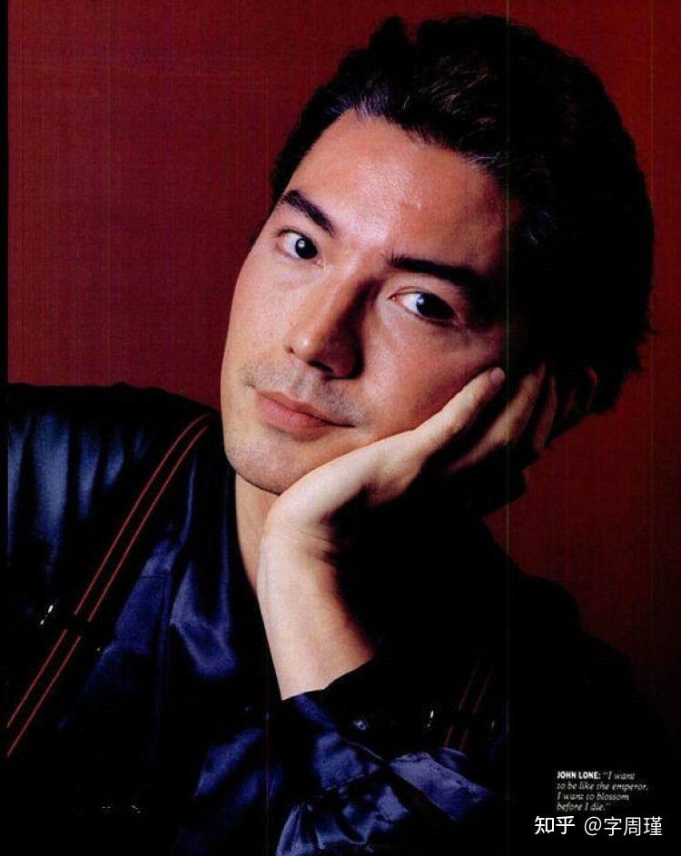 如何分析尊龙的长相?